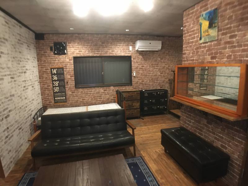 居室。写真の物は全て付属します。