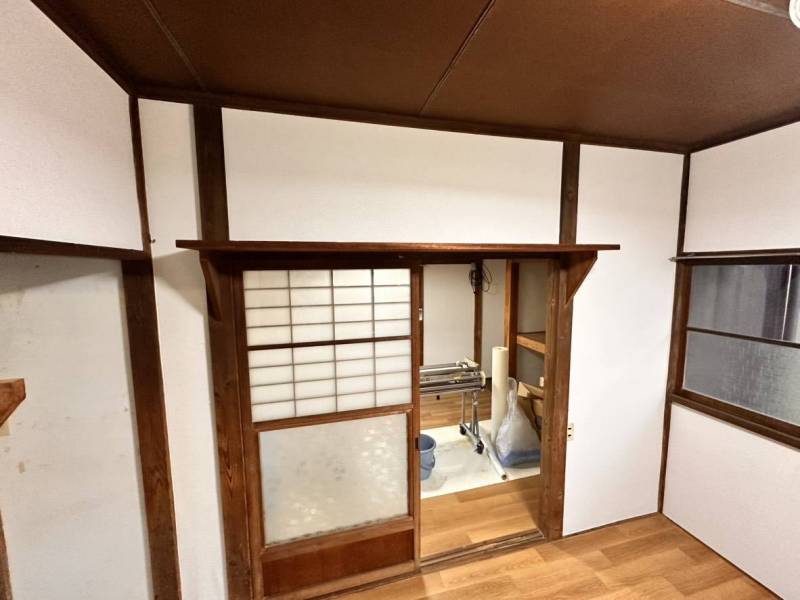 2025年内外装大規模リフォーム済