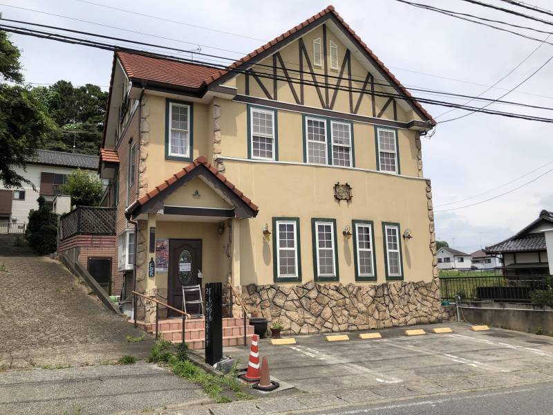 おしゃれな喫茶店。徒歩7分