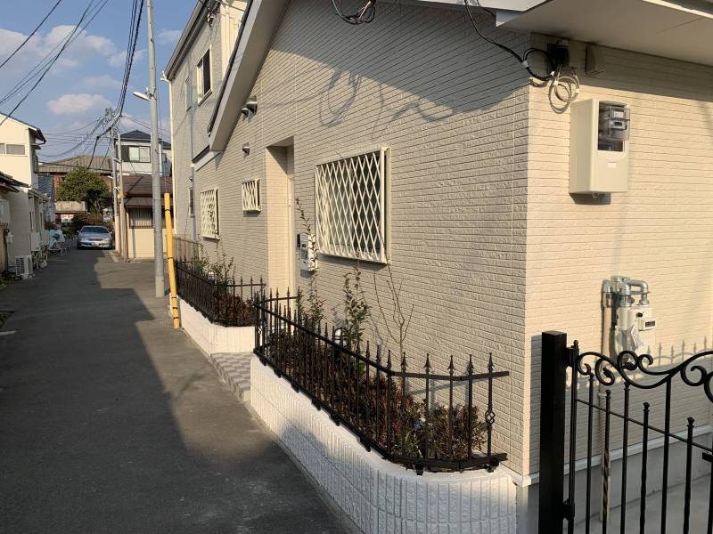 【静かな住宅街】