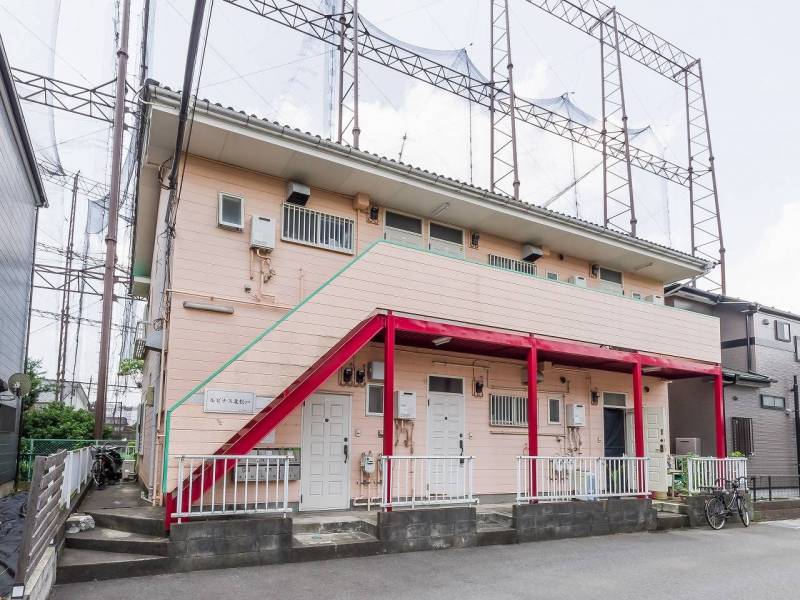 全室向いに遮るもののない南向き。買い物等便利な閑静な住宅街！