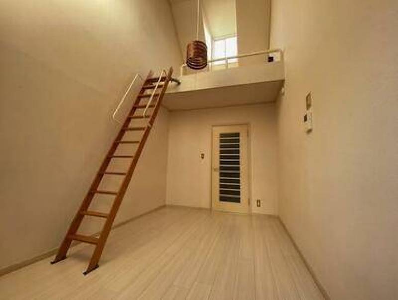 天井が高いので広く感じます