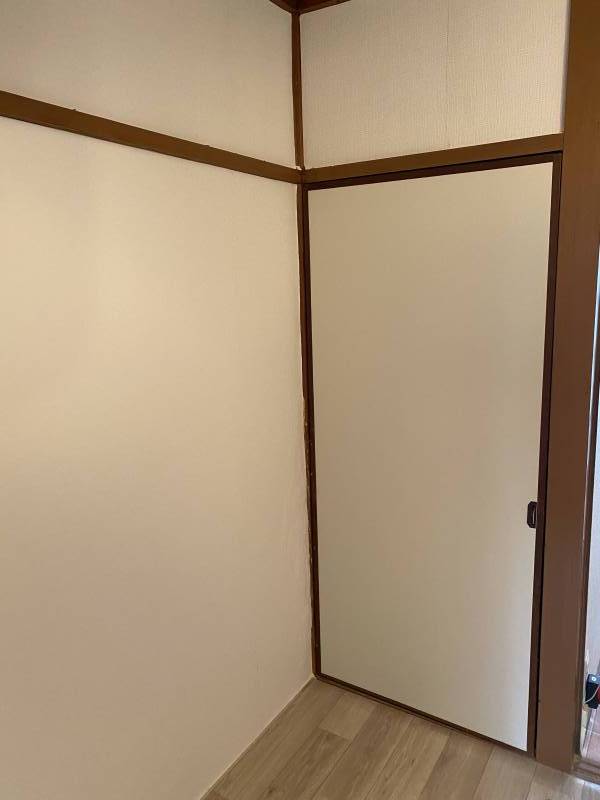 襖張り替え
収納をリノベーションしました。