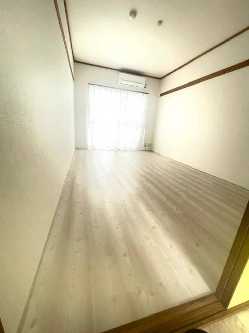 エアコン付きです♪