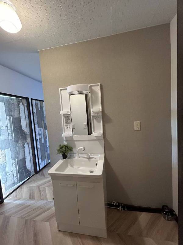 洗面台も新品