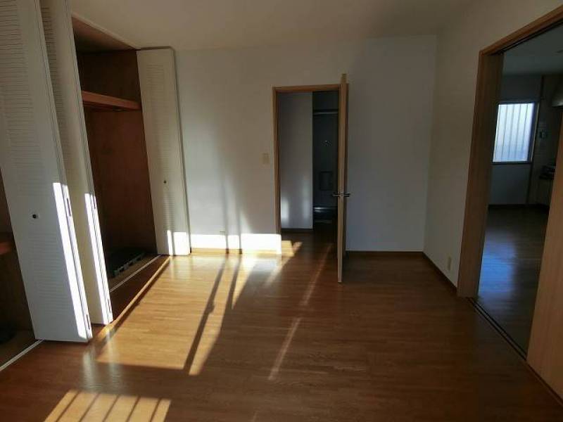 お部屋は収納もばっちりです