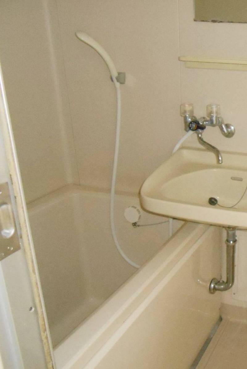 ユニットバス内のバス