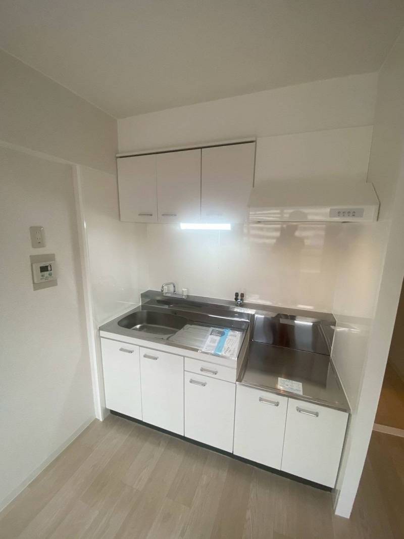 リフォーム前のため別部屋のイメージです。