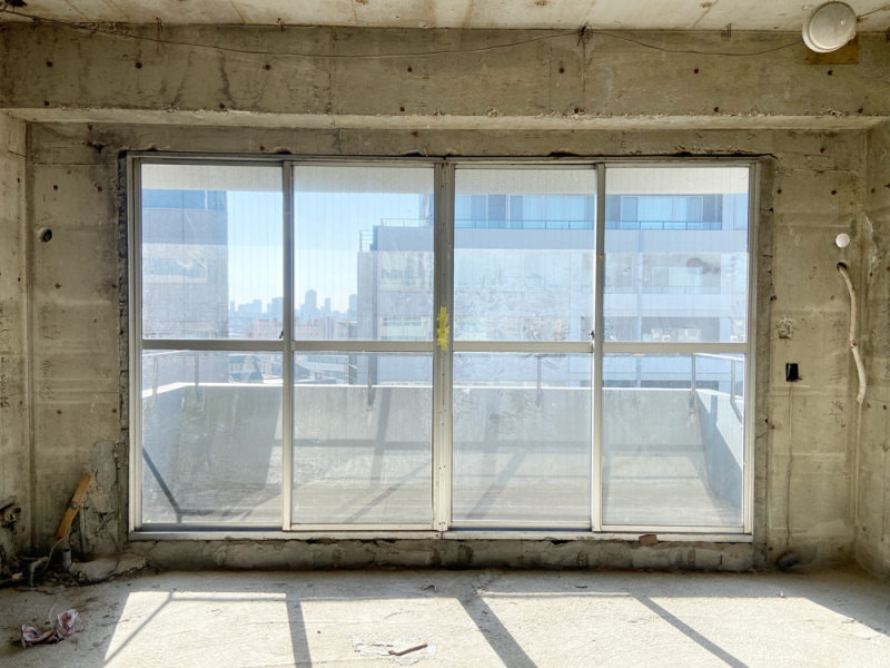 窓が広いので、部屋が大変明るくなります