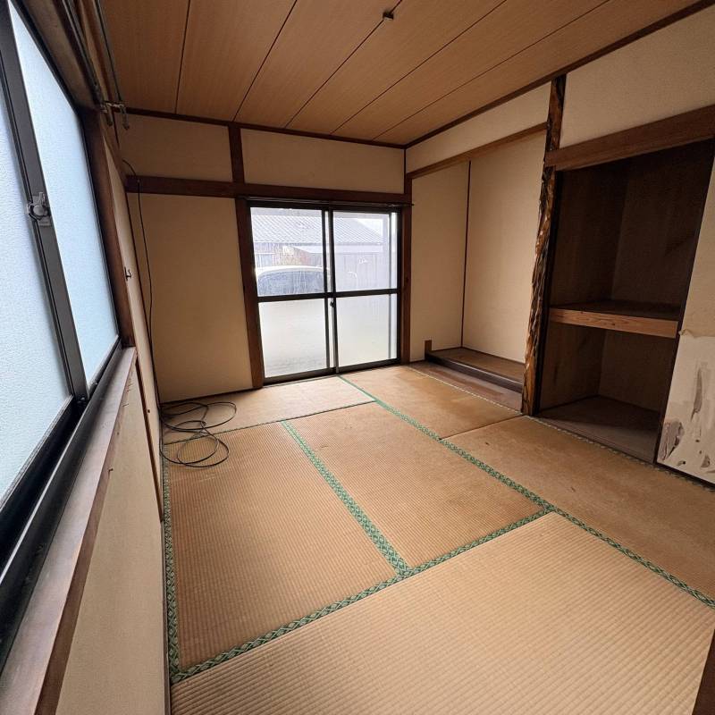 落ち着く畳の和室です。