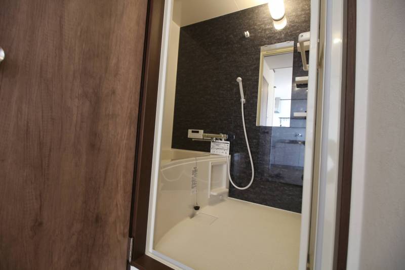 UBは新設です♪
壁はアクセントカラー