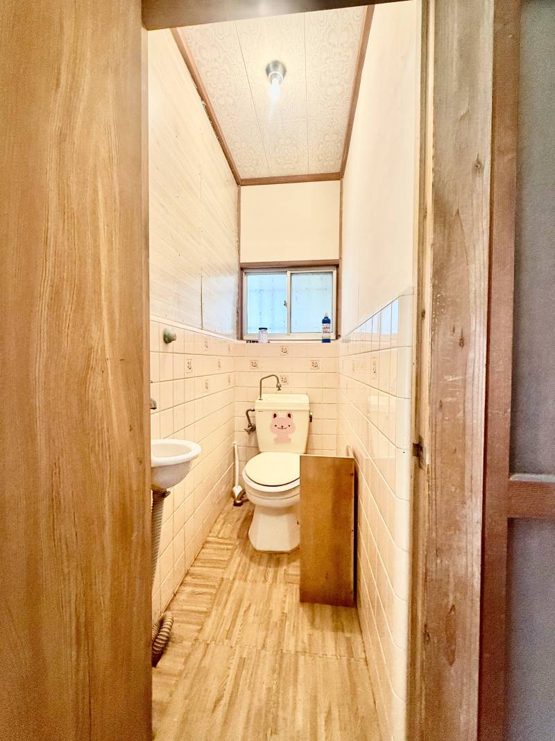 洋式トイレで足腰が痛くなりません