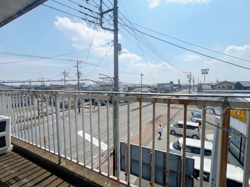 ベランダからの眺め（眺望・日当たり良好）
