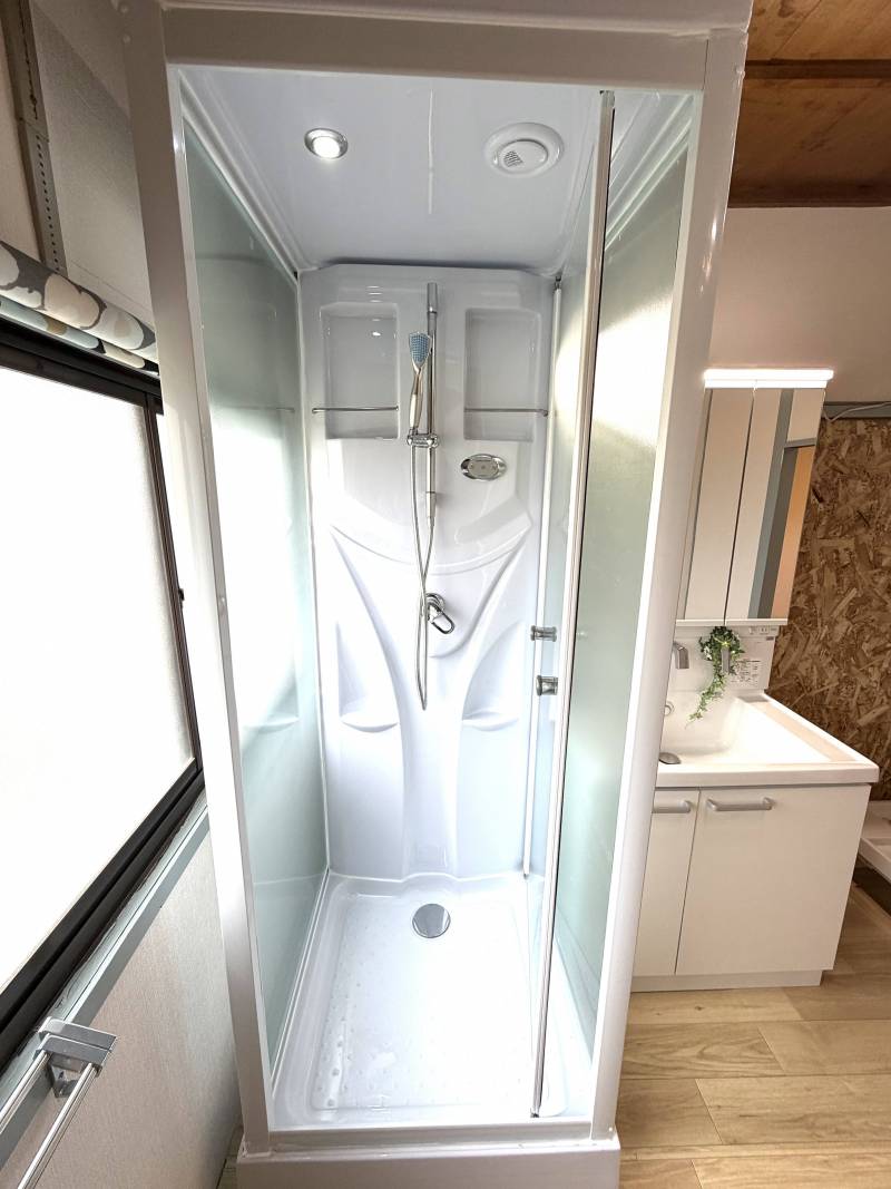 新品シャワールーム