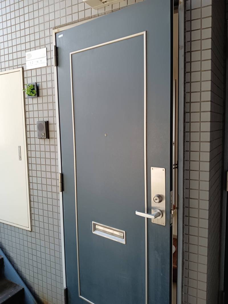 203号室玄関