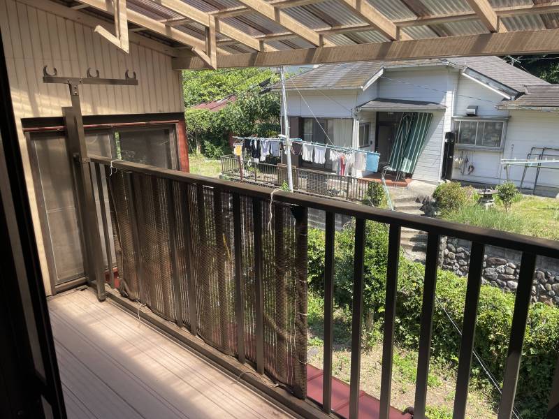 ルーフバルコニーで雨の心配はありません。