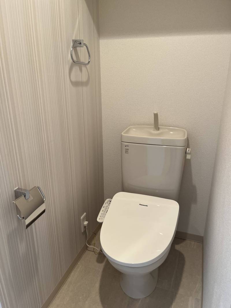 温水洗浄便座新設しました
