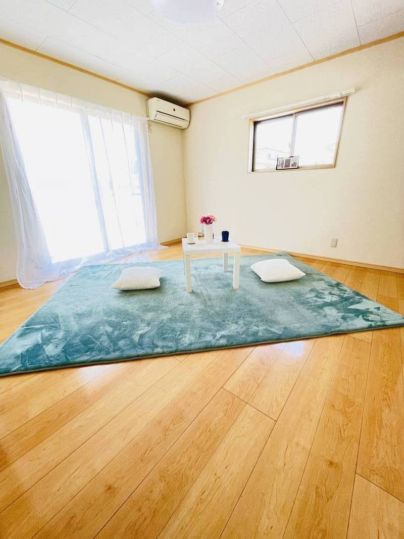 リビング広くて綺麗