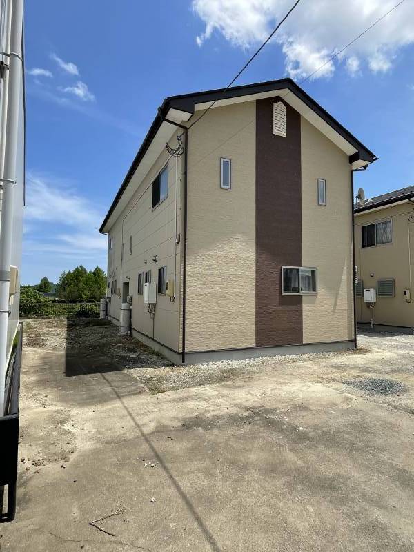 駐車スペース沢山あるため車停めやすいです。