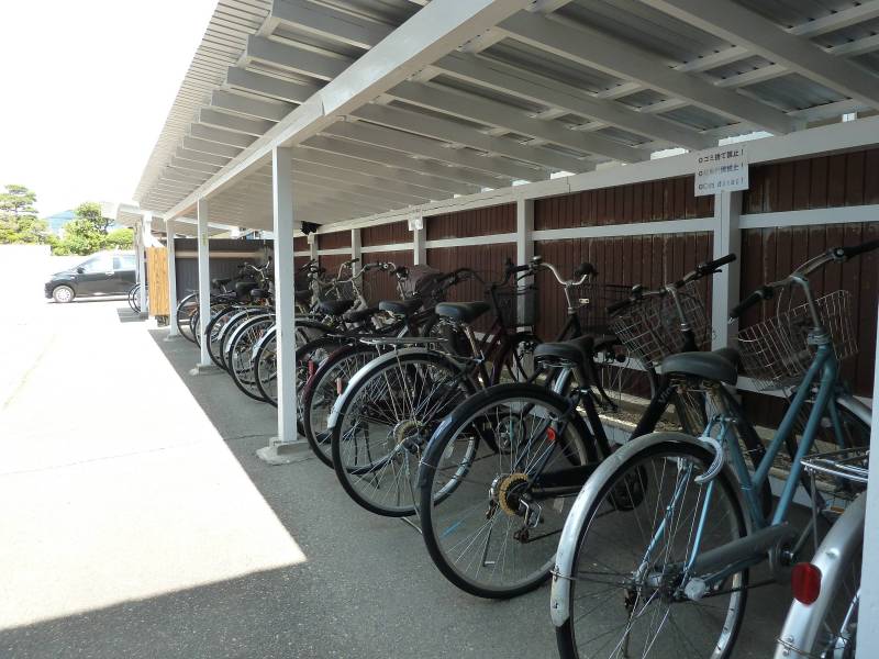 自転車・バイク置場