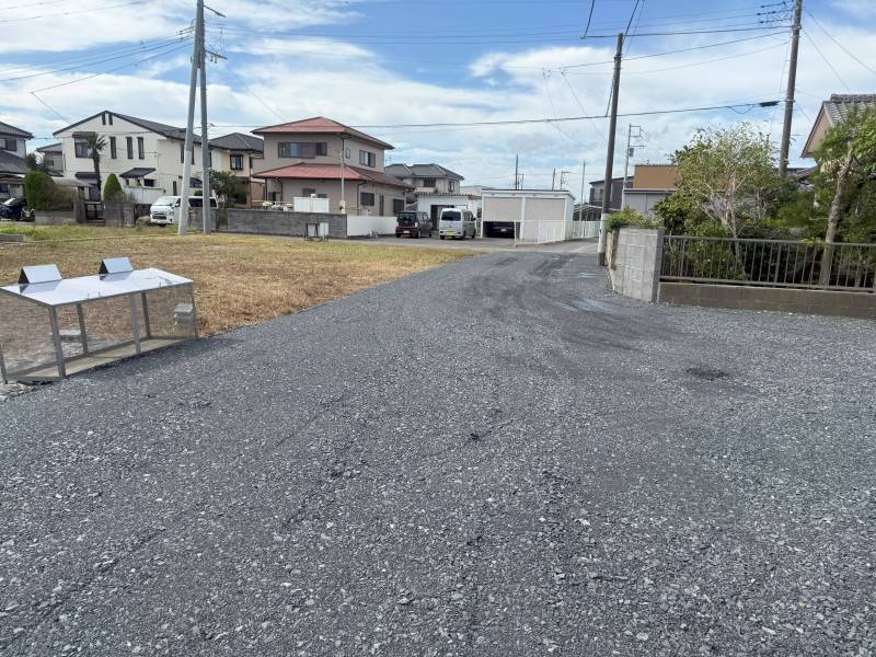 敷地内への入り口部分