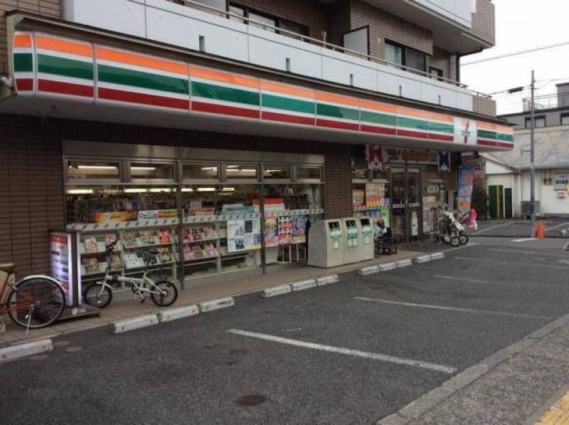 セブンイレブン元本郷町店