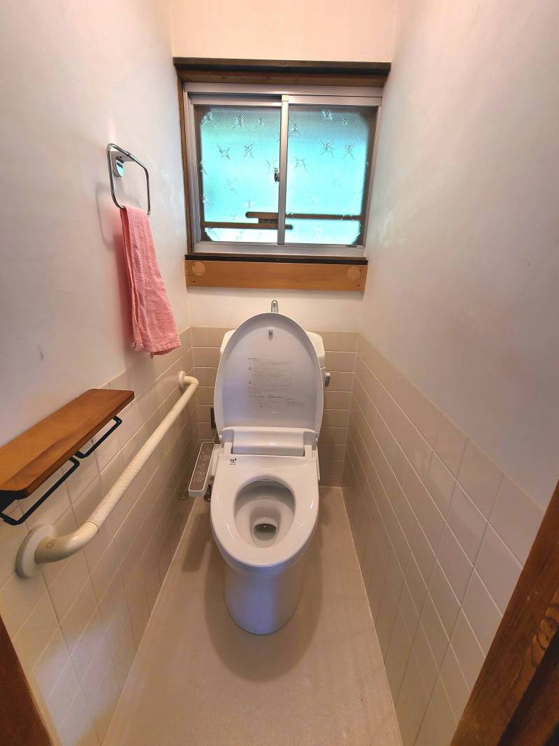トイレは新品に交換済み♪