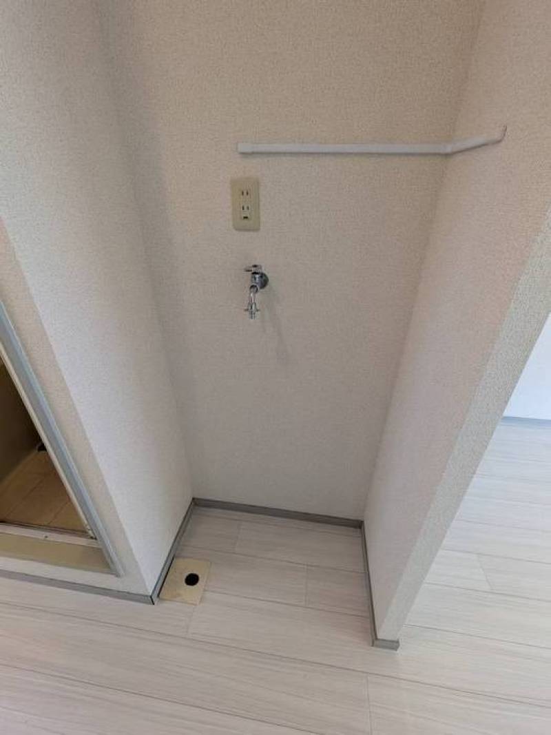 嬉しい室内洗濯置場あり！天候を気にせずお洗濯ができます。