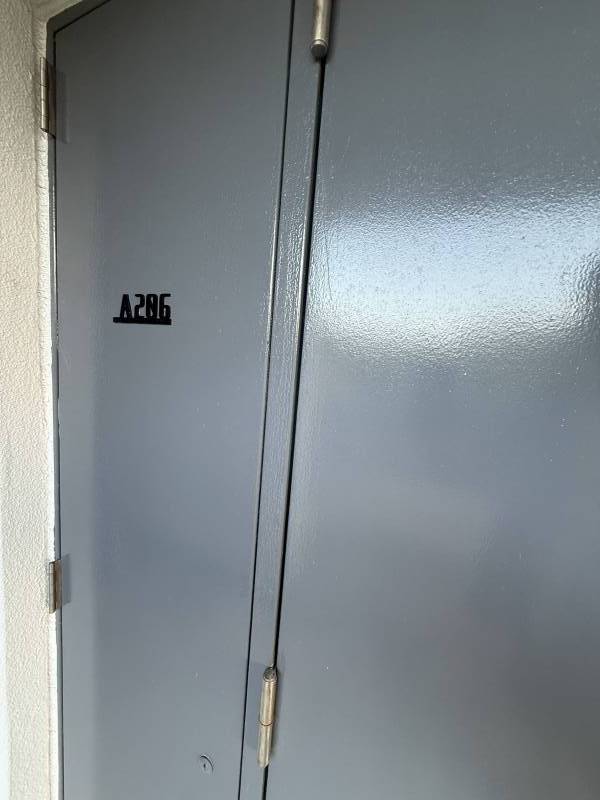 重厚感のあるオシャレな玄関