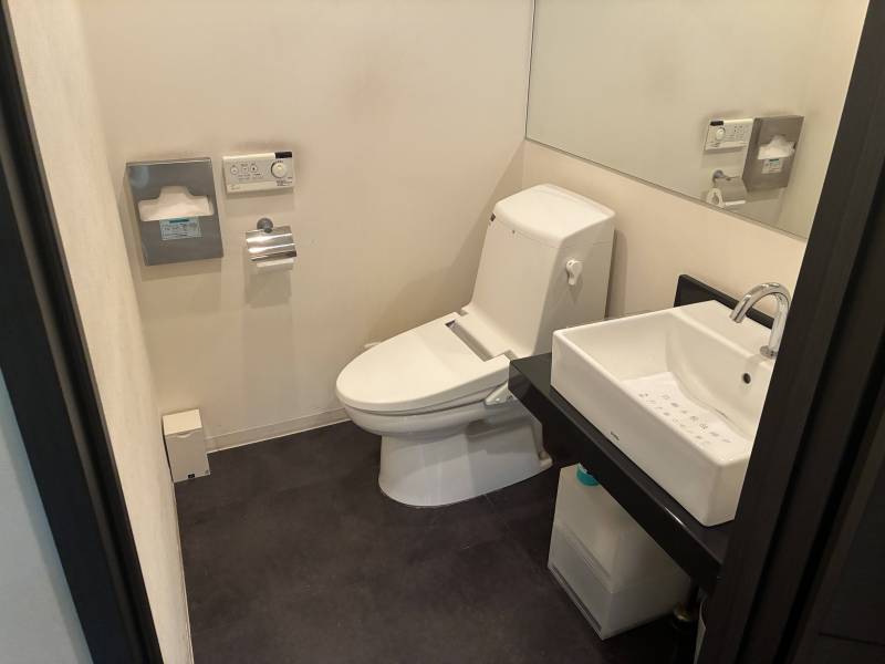トイレ個室