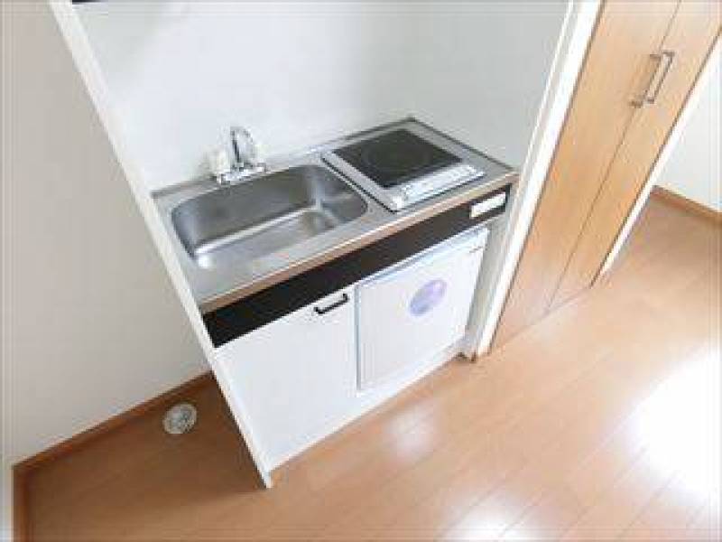 システムキッチン(小型冷蔵庫付き)