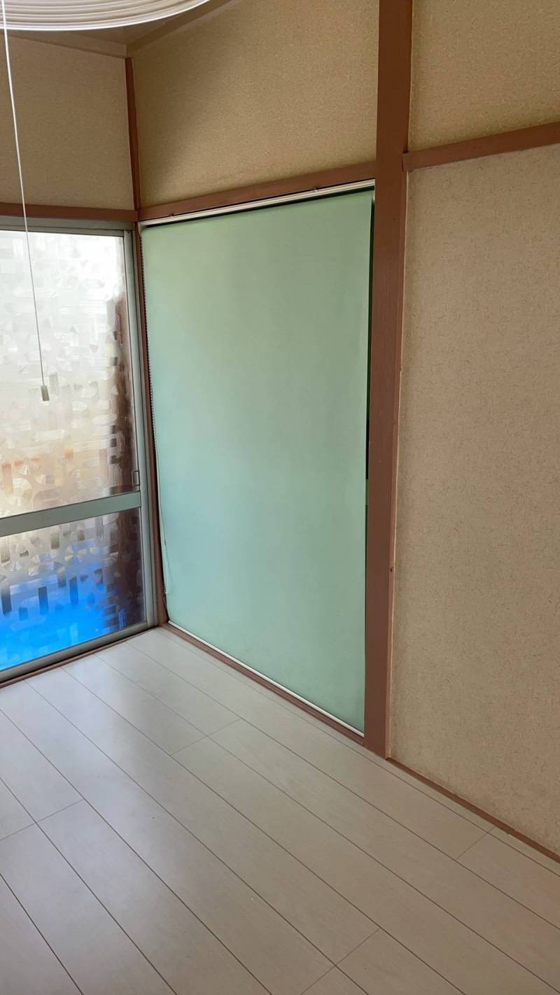 2F洋室①（非常に明るい部屋です！）