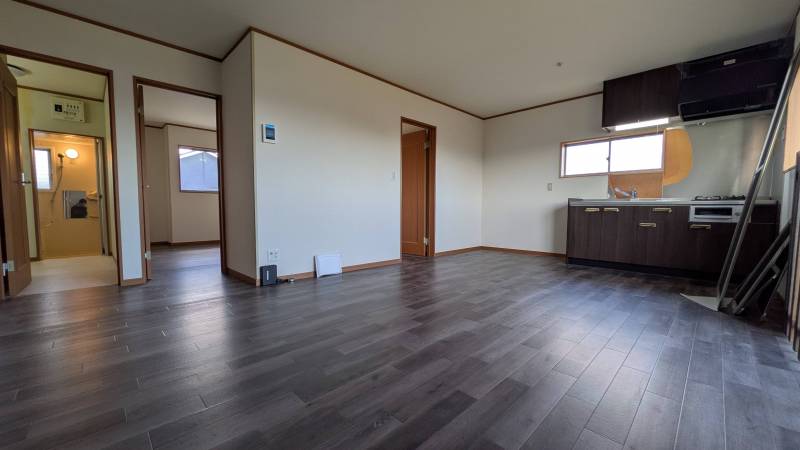 13.2帖の広々LDK。