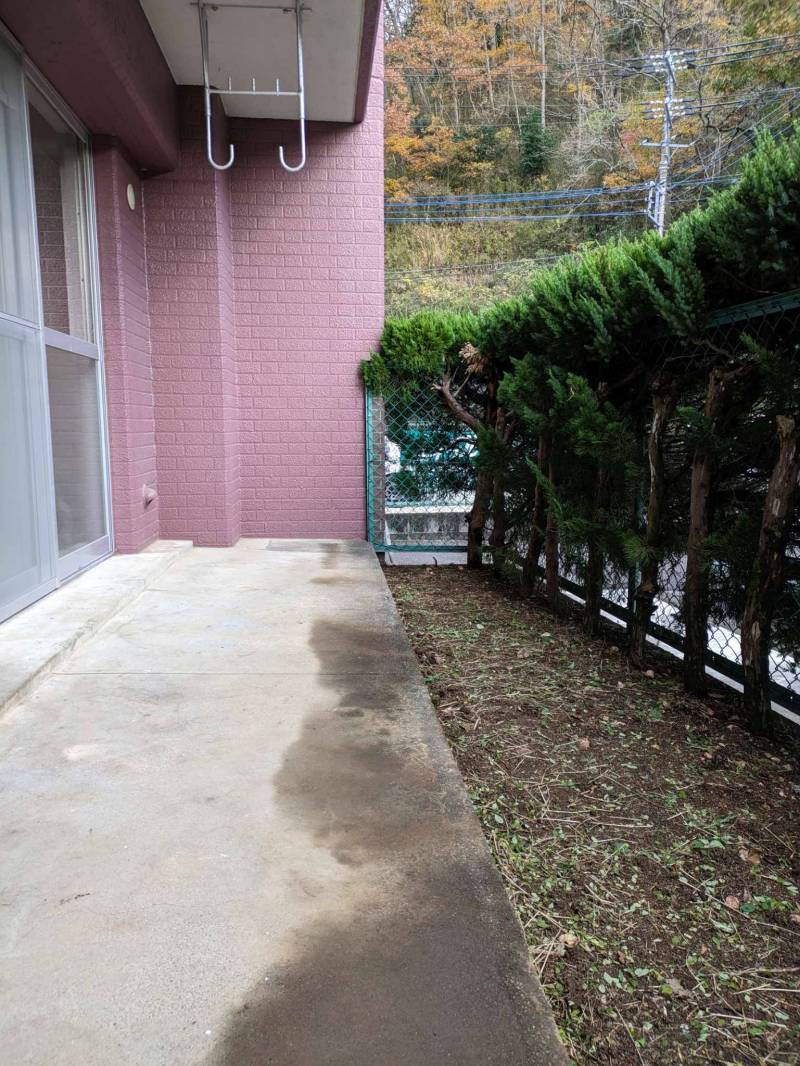 小さな庭？プランターなどなら十分おけます