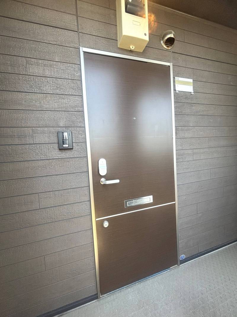 シックな雰囲気のある玄関