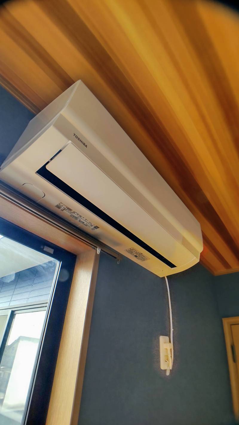 新品　東芝エアコン
