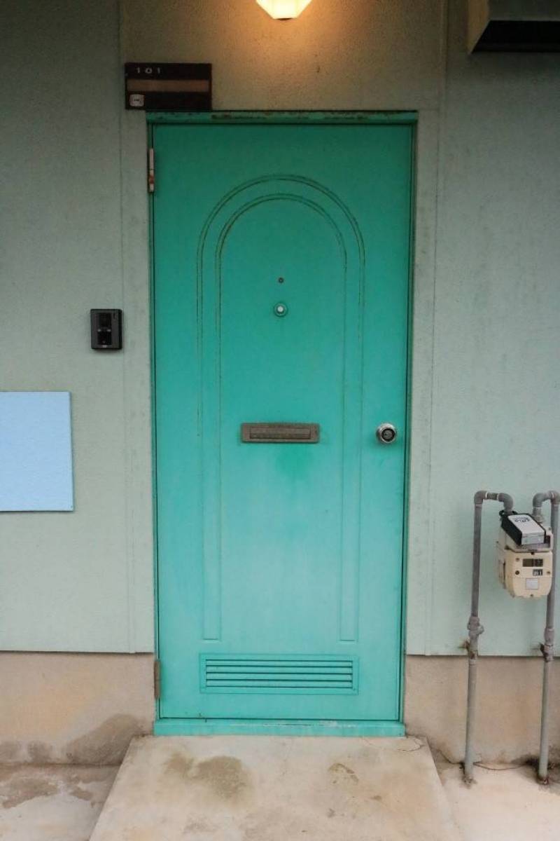 緑の玄関です