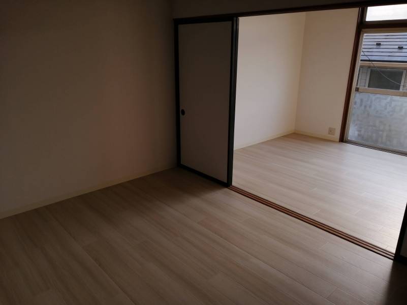 中和室　6畳　押入れ&amp;床の間あり