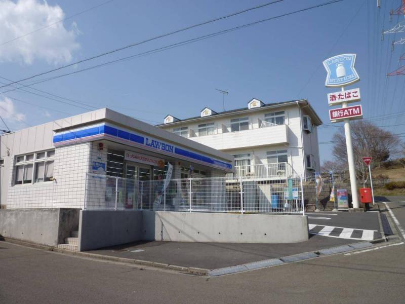 ローソン歩坂町徒歩４分