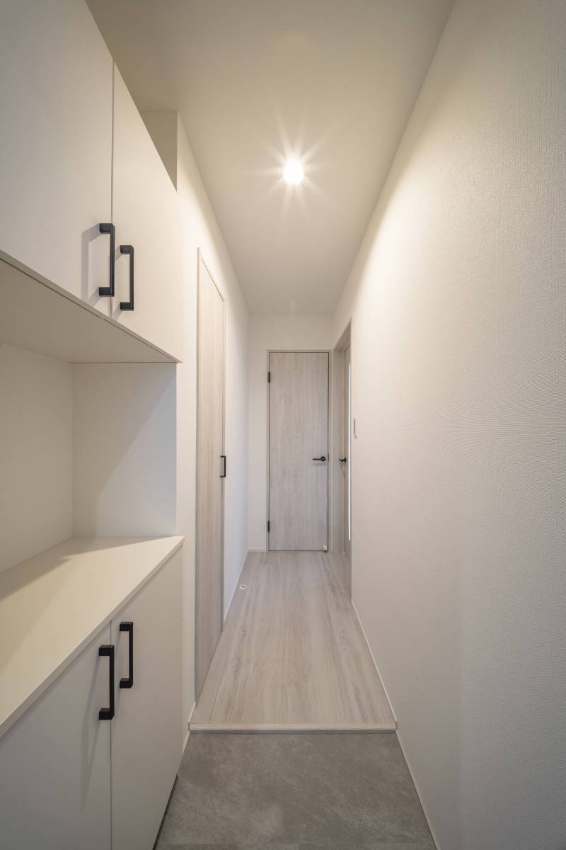 シューズボックスもあり、玄関周りが整理しやすいです。