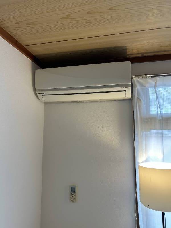 他の住戸のエアコンの写真です。現況優先となります。