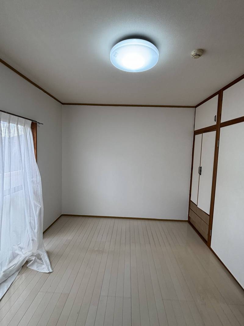 収納多いので広く居間を使えます♪