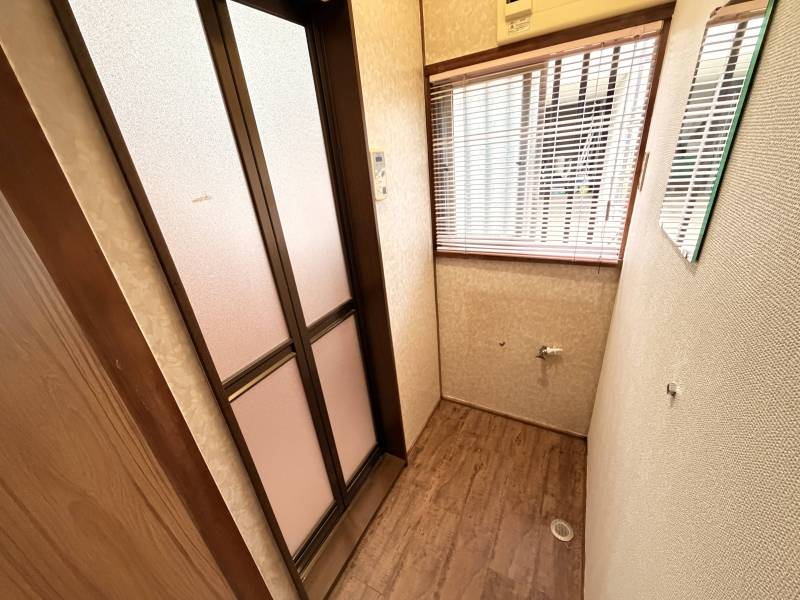 室内洗濯機置き場