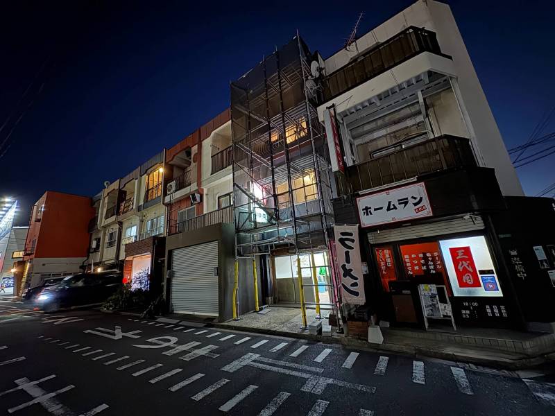 ♪1階部分は元テナントでガレージでも♪