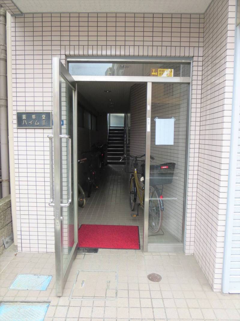 自転車1台置けます