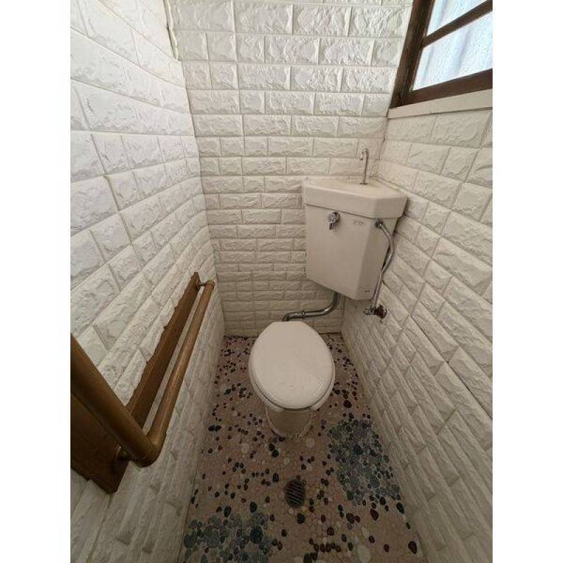 トイレも水洗です。