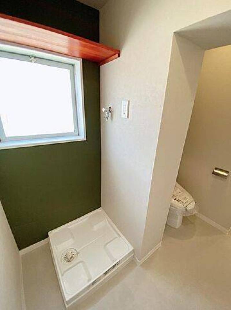 洗濯置き場は勿論室内設置。