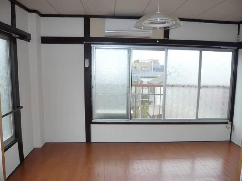 南向き、角部屋です。