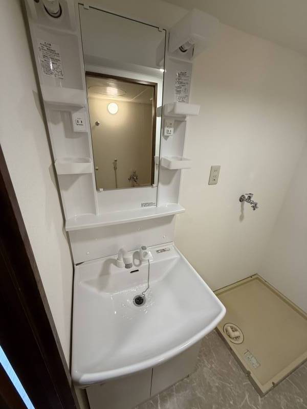 独立洗面化粧台