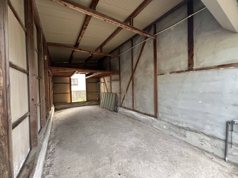 ガレージスペース